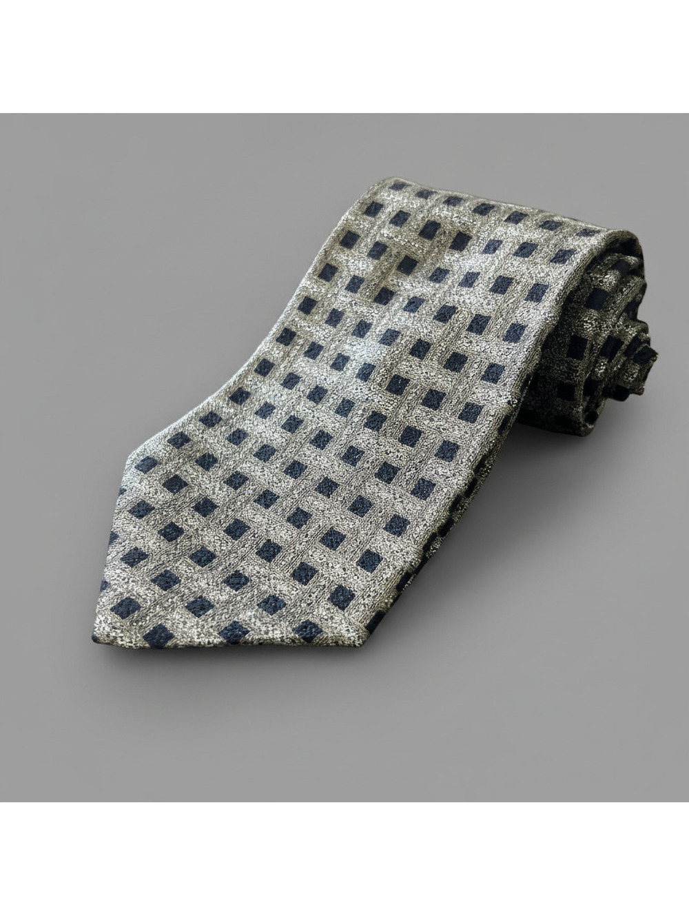 Vintage Innocenti x Tom James 100% Silk Geometric Tie NWOT